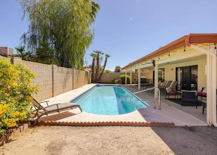 Sunny Oasis 4br Pool With Game Mesa