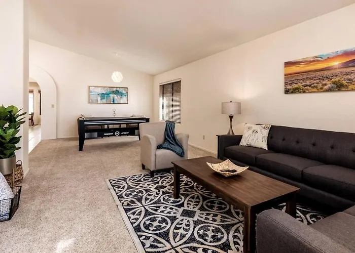 Sunny Oasis 4br Pool With Game Mesa