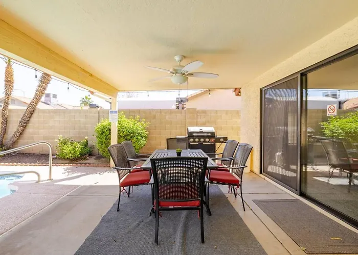 Sunny Oasis 4br Pool With Game Holiday home *