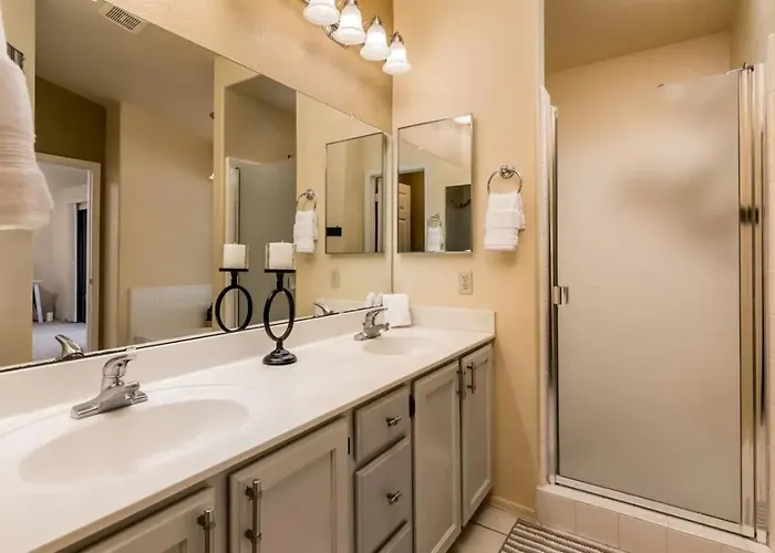 Sunny Oasis 4br Pool With Game *